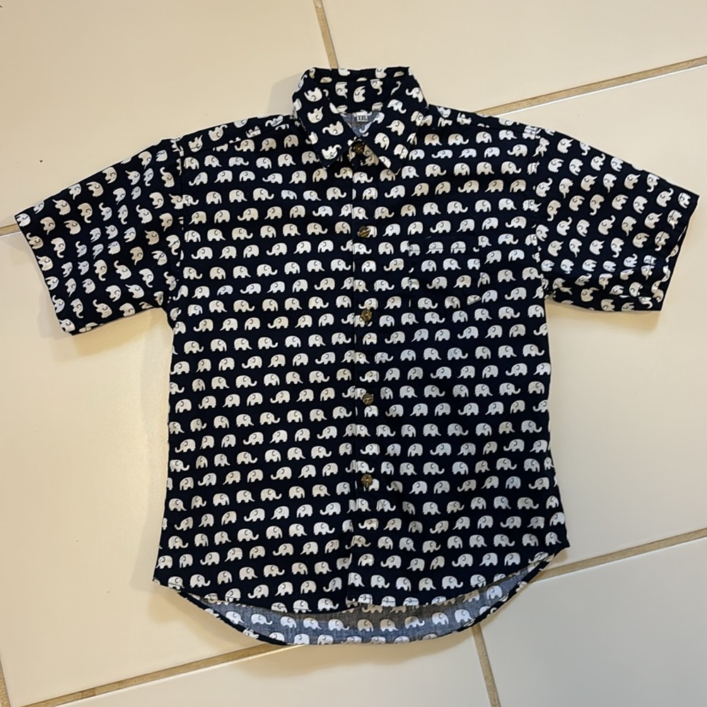 Elephant Pattern Collared Dress Shirt Short Sleeve Navy Blue White Print Thai